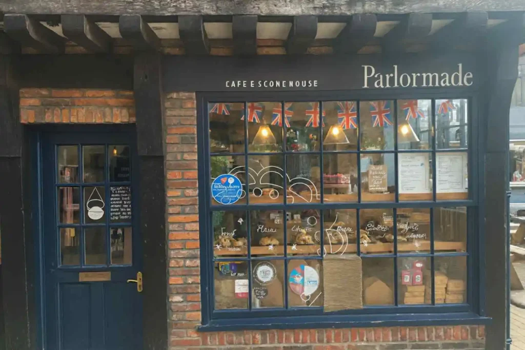 Parlormade Scone House - Shambles Market